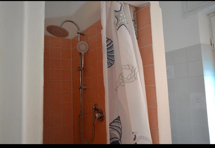 Flat In Olbia Centro Apartment Ngoại thất bức ảnh